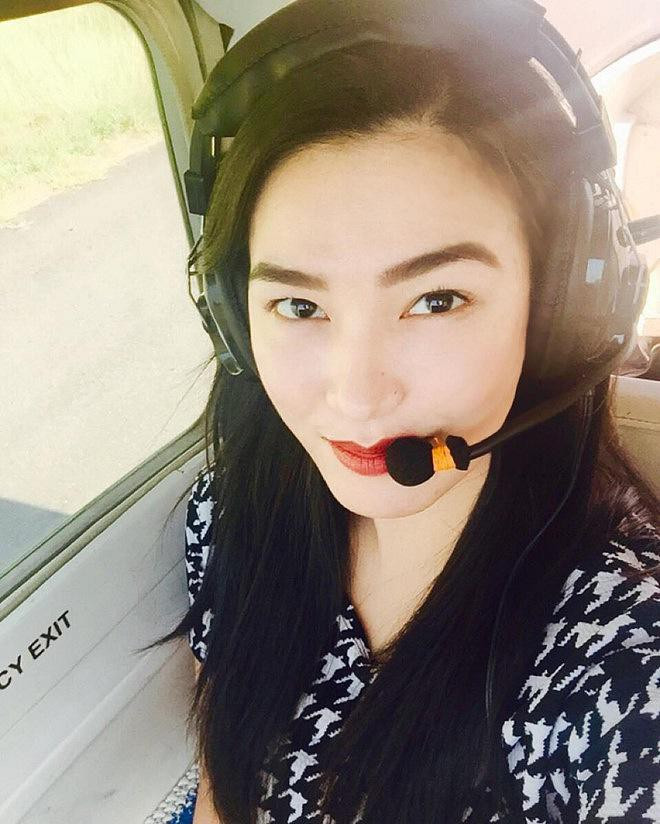 Trước đó Joyce Tadeo chia sẻ, cô tốt nghiệp ngành Tâm lý học và từng là đại diện y tế tại một công ty dược phẩm. Tuy nhiên, do không chịu được áp lực nên sau đó Joyce Tadeo đã xin nghỉ việc và chuyển hướng làm lái xe từ tháng 10/2016 qua sự giới thiệu của một người bạn. Gây chú ý bởi nhan sắc xinh đẹp lại làm công việc đặc thù nên thời điểm đó, rất nhiều hành khách không ngại phải chờ đợi để được ngồi xe của cô. Sự nổi tiếng bất ngờ cũng mang về cho Joyce Tadeo lượng người theo dõi đột biến.