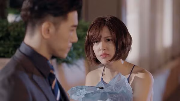 Gian doi chong, vo bo qua 3 cuoc goi trong dem chuyen da