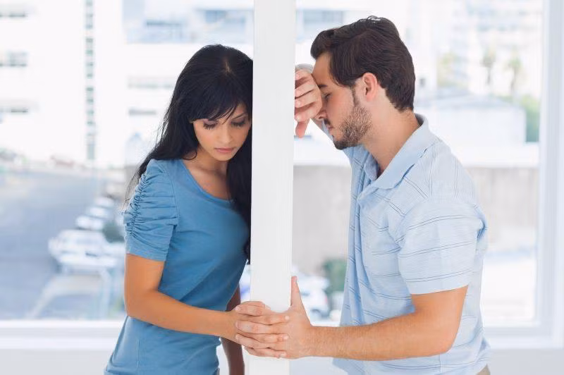 Lam ban voi nguoi yeu cu vi chua tim duoc 'moi' tot hon?-Hinh-2