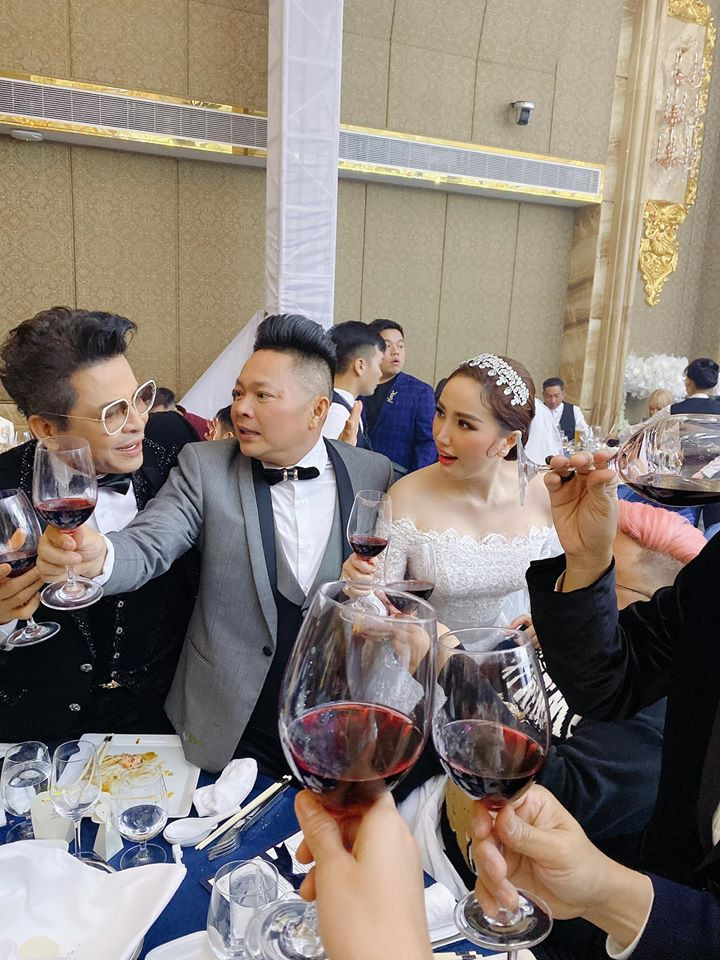 Dem tan hon khong ai ngo cua Bao Thy-Hinh-3