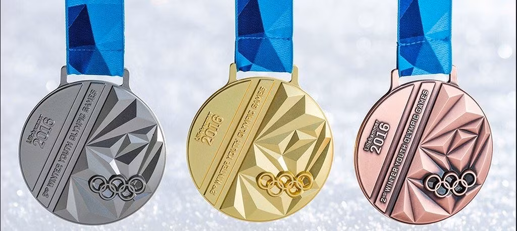 Smartphone cu duoc dung de lam huy chuong Olympic 2020