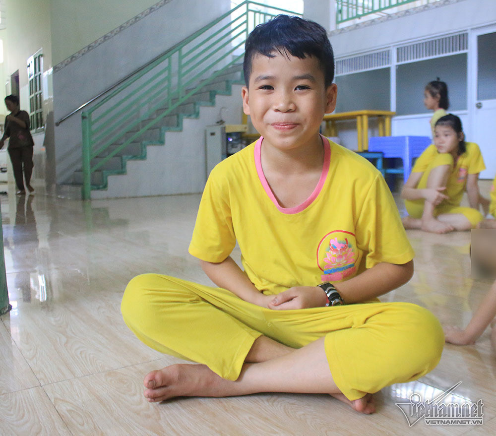 Hoan canh dang thuong cua nhung tre em o mai am Phuc Lam-Hinh-2