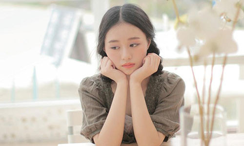 Suot 1 thang sau ngay cuoi, chong khong dong vao toi