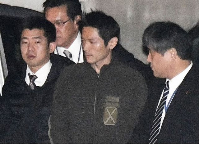 Kinh hai su that bo goi cap cuu bao con trai chet duoi trong bon tam-Hinh-2