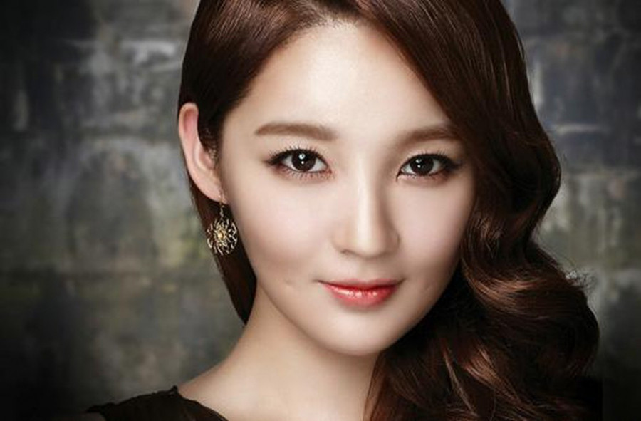 Phu nu so huu 5 net tuong mat nay chac chan la vien ngoc quy