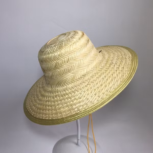 Mu Gucci 9 trieu dong giong voi mu nan hang Viet gia 80.000 dong-Hinh-3