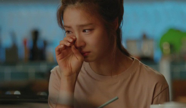 Con dau nhap vien cap cuu, me chong van quat dieu sung so