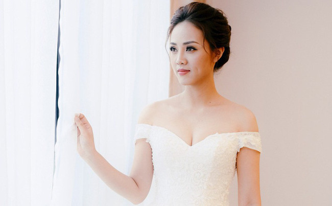 Dịp gần cuối năm 2018, nhiều tin đồn cho hay cả hai sắp tổ chức đám cưới. Thêm vào đó là bộ hình Ngọc Hà chụp mẫu váy cưới càng khiến dân tình bán tín bán nghi.