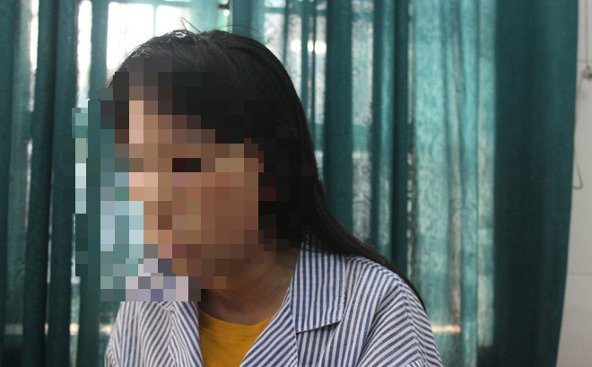 Nu sinh tham gia vu lot do danh ban da man bi doa giet