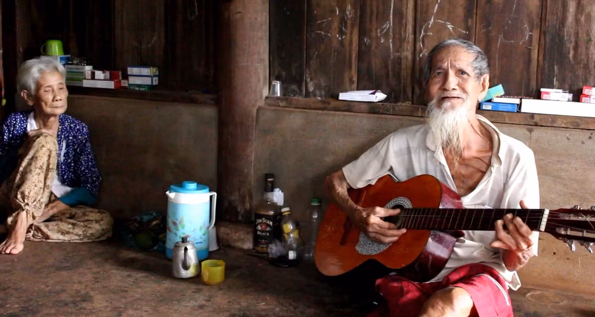 Cuoc doi chim noi cua lao giang ho nang no voi nhac Trinh Cong Son-Hinh-2