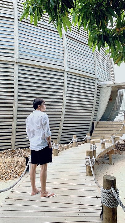 Lo them bang chung Chi Dan va Ninh Duong Lan Ngoc dang hen ho bi mat