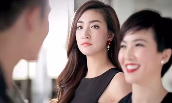 Chang ki su tre va cuoc tinh khong duong lui voi quy ba cao tay