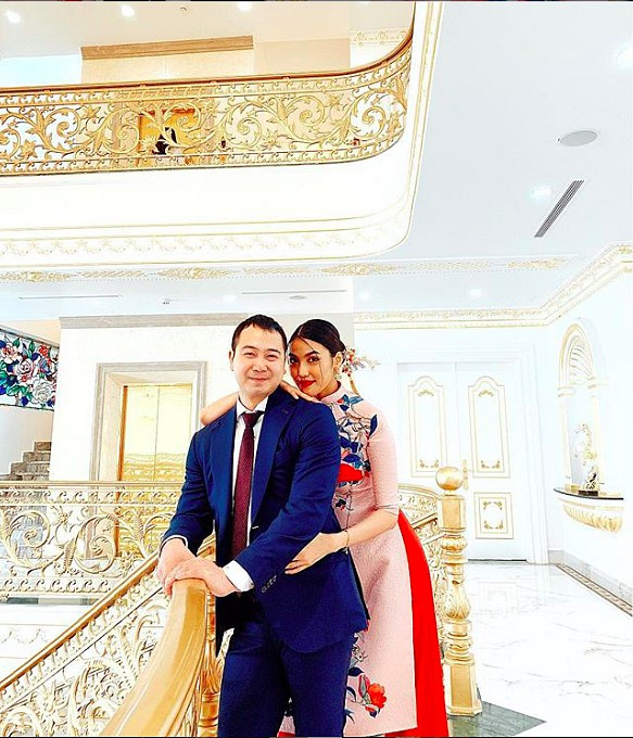 Lan Khue nhan ket bat ngo khi hoi chuyen chong luc dang buc-Hinh-2