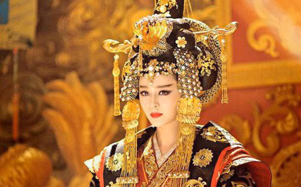 Tiet lo bi mat cua Vo Tac Thien: Dai ky voi loai meo