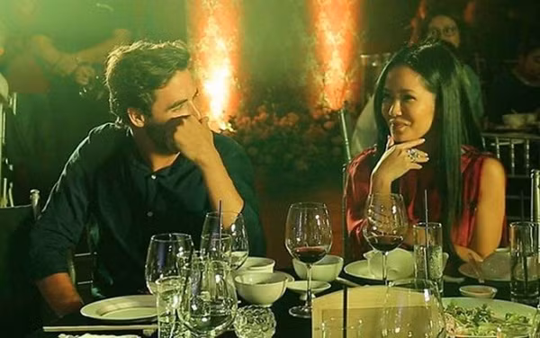 Lo danh tinh ban trai tin don cua ca si Hong Nhung hau ly hon-Hinh-2