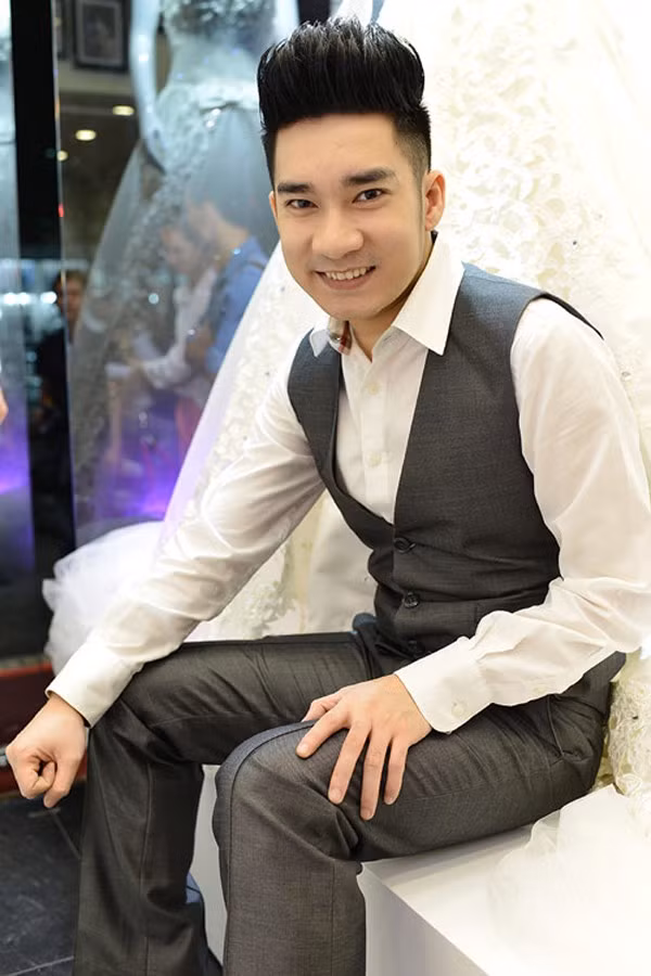 13 can nha, biet thu 20 ty, Quang Ha lam gi de co tai san khung