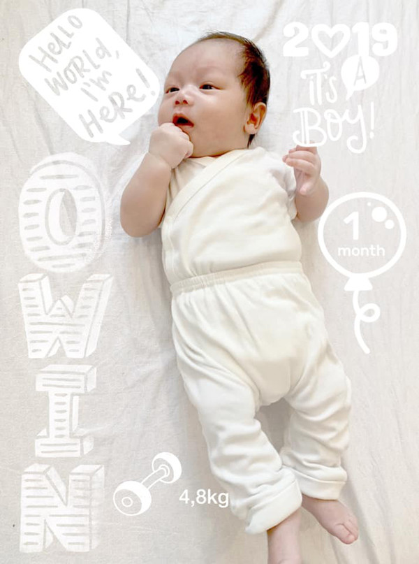 Sieu mau Ngoc Thach lan dau khoe con trai thu hai dang yeu