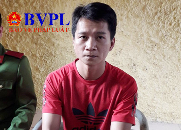 Đối tượng Vương Văn Hùng bị bắt đầu tiên. Hùng vào trại tỏ ra khá hơn vì không lên cơn vật ma túy.