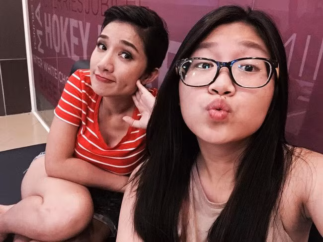 Ly do con gai Cat Tuong chan Facebook cua me-Hinh-2