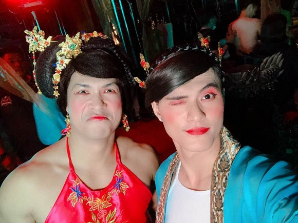 Dan mang keu troi khi nhin Truong The Vinh va Lam Vinh Hai gia gai-Hinh-2