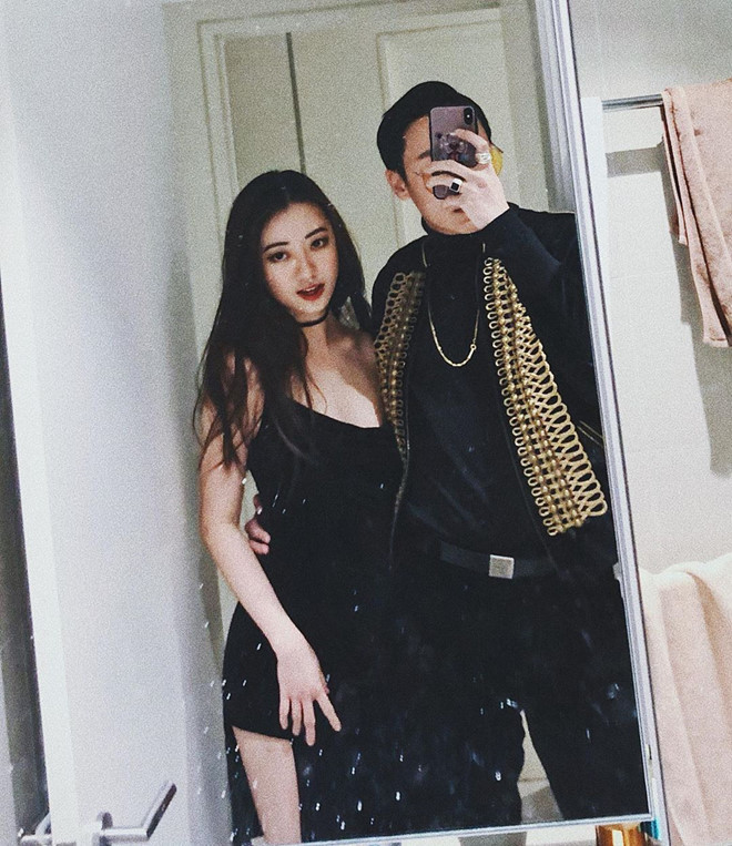 Sau khi công khai bằng màn khóa môi ngọt ngào trên mạng, Hải Hà - Rocker Nguyễn thường xuyên chia sẻ hình ảnh ngọt ngào. Hiện, trang cá nhân của Hải Hà có hơn 12.000 lượt theo dõi.