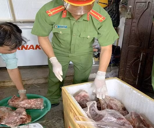 On lanh cong nghe che bien thit heo nai thoi thanh... thit bo tuoi