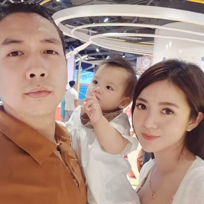 Tu Linh MU mang bau lan thu 2 sau mot nam sinh con dau long-Hinh-2