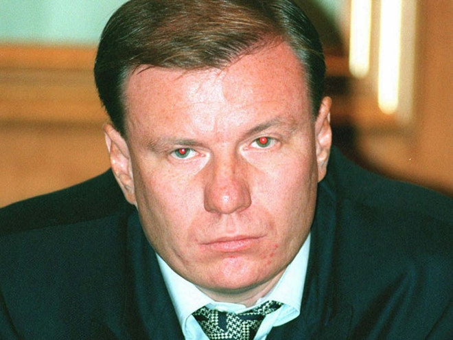 Vladimir Potanin sinh năm 1961 tại Moscow, là con trai của một nhà ngoại giao và một bác sĩ. Năm 1990, ông thành lập Hiệp hội Ngoại Thương Interros - tập đoàn hiện nắm giữ cổ phần ở các ngành công nghiệp khai thác, bất động sản, du lịch, thể thao và dược phẩm. Năm 1991, ông đồng sáng lập ngân hàng Onexim, ngân hàng tư nhân lớn nhất tại Nga vào thời điểm đó. Ảnh: AP.