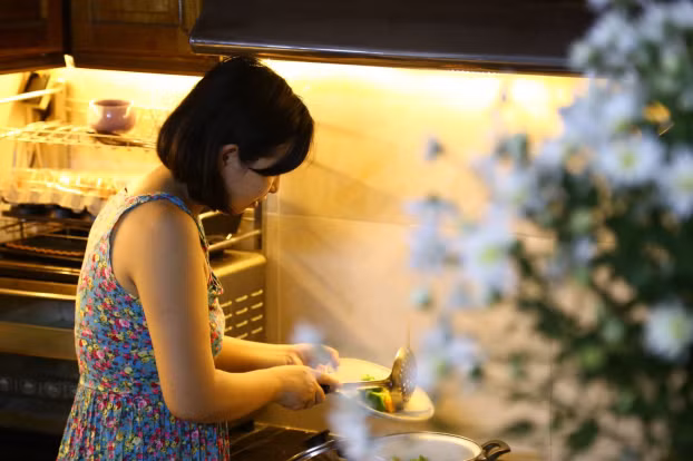 Chien dich mua nha Ha Noi cua vo chong tong luong 8,8 trieu/thang