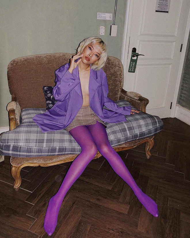 Nguyễn Lê Hương Quỳnh (biệt danh Wiwi Win, sinh năm 1997, Bến Tre) hiện là sinh viên năm 3 ĐH RMIT, chuyên ngành Fashion Merchandising (Quản lý và kinh doanh thời trang). Cô được dân mạng biết đến là mẫu ảnh có phong cách thời trang "chất lừ" và từng tham gia cuộc thi The Face Vietnam 2018.