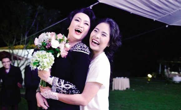 Mẹ chồng ca nương Kiều Anh tiết lộ bí quyết "trị" con dâu Me chong ca nuong Kieu Anh tiet lo bi quyet