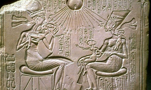 He lo bi mat dong troi ben trong quan tai vang bi danh KV55