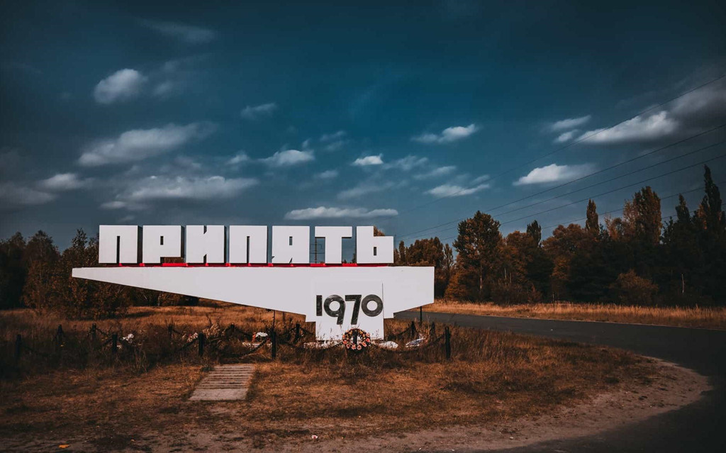 Thành phố Pripyat được thành lập vào năm 1970, là nơi ở của hầu hết công nhân làm việc tại nhà máy điện hạt nhân Chernobyl. Sau hơn 3 thập kỷ kể từ ngày diễn ra thảm kịch kinh hoàng trong đêm, Pripyat ngày nay đã có người lui tới, chủ yếu là các nhiếp ảnh gia và những du khách thích khám phá. Ảnh: Shutterstock.