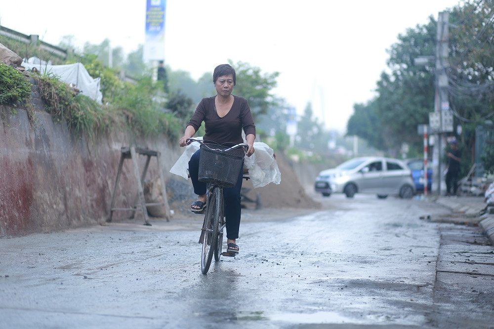 Lê Hồ Lan hiện sống một mình ở Hà Nội.