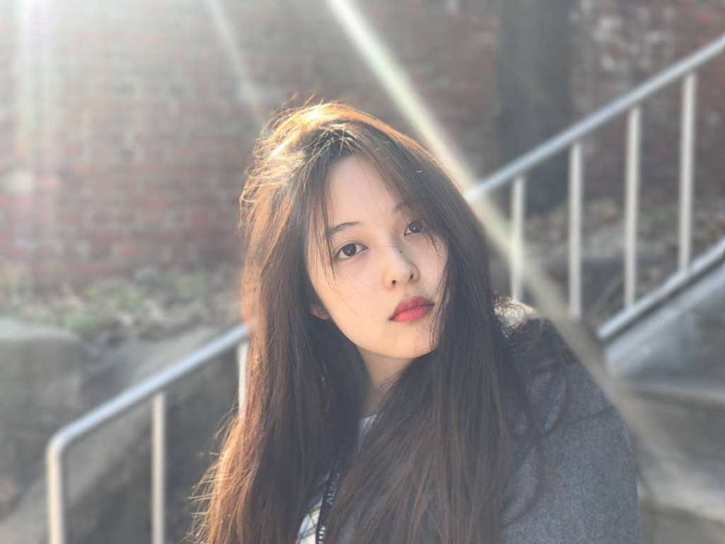 Trong đó, Who are you: School 2015 (đóng cùng Nam Joo Hyuk, Kim So Hyun) được coi là tác phẩm đáng chú ý nhất. Tuy vậy, vai phụ của Bo Ra vẫn chưa thật sự tạo được ấn tượng với khán giả bởi ngoại hình mũm mĩm và diễn xuất non nớt, mờ nhạt.