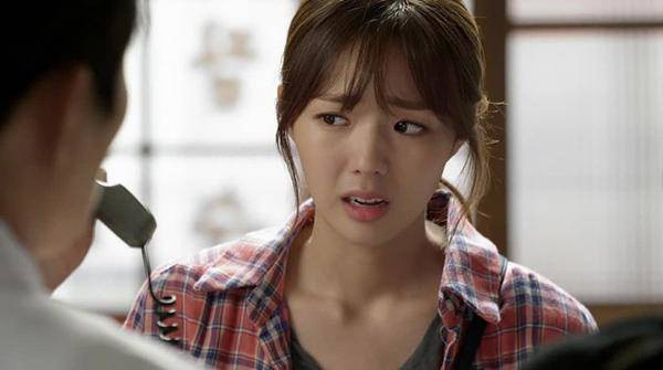 Lay so la thu ru ban trai di khach san, toi quy nga biet su that