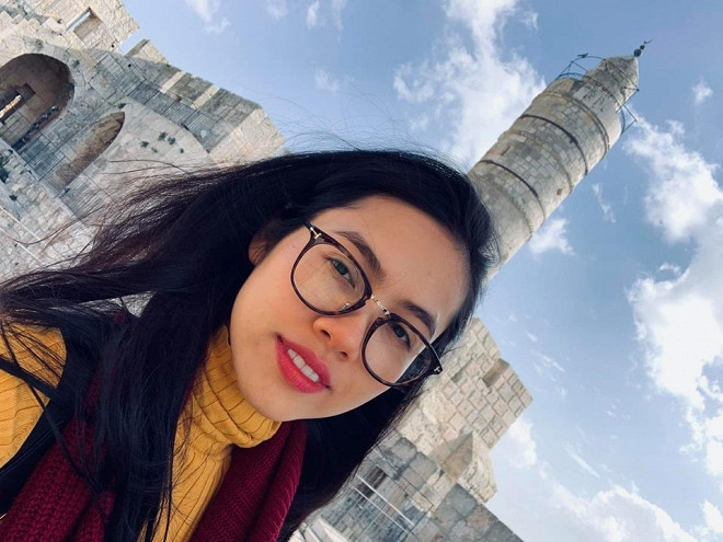 A hau Hoang My gay soc voi than hinh mum mim sau thoi gian dai o an-Hinh-2