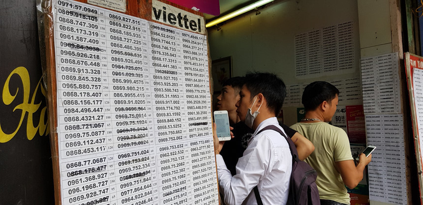 SIM so dep tien ty tu dau ra?