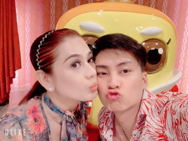 Lam Khanh Chi hanh phuc bao tin sap duoc lam me-Hinh-3