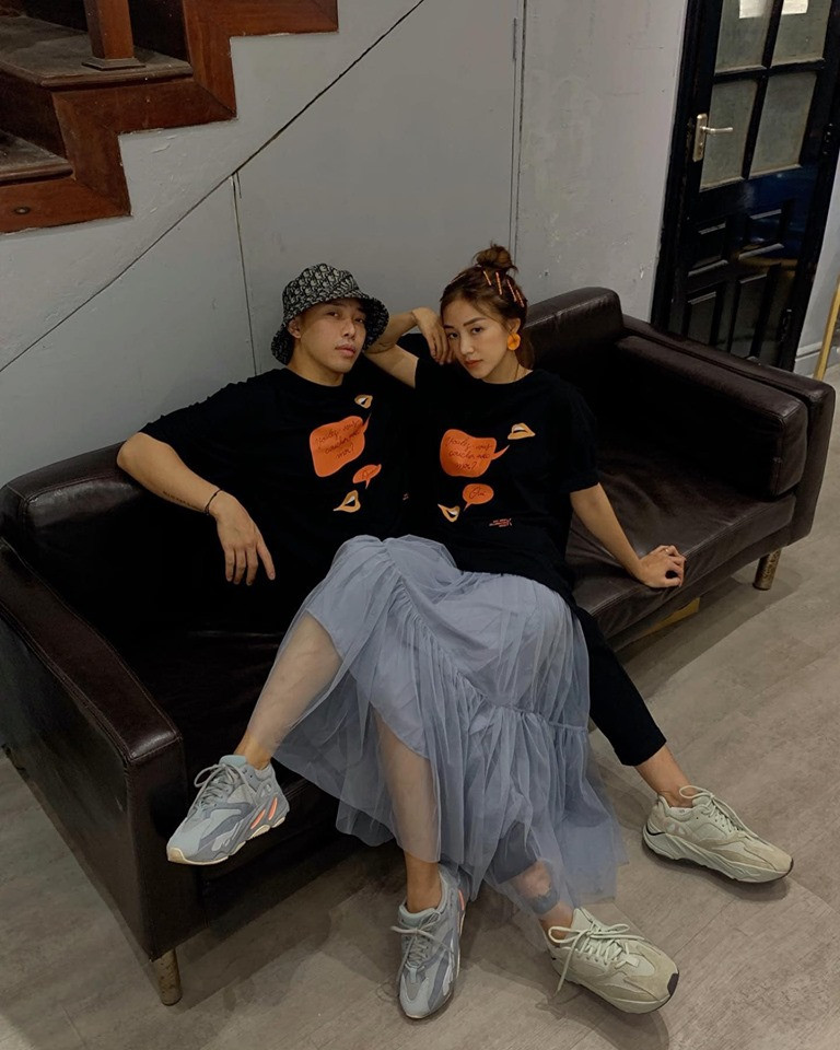 Hoàng Ku - Salim tình quá tình trong hình ảnh công khai trên mạng xã hội mới đây, khép lại tin hot girl - hot boy Việt.