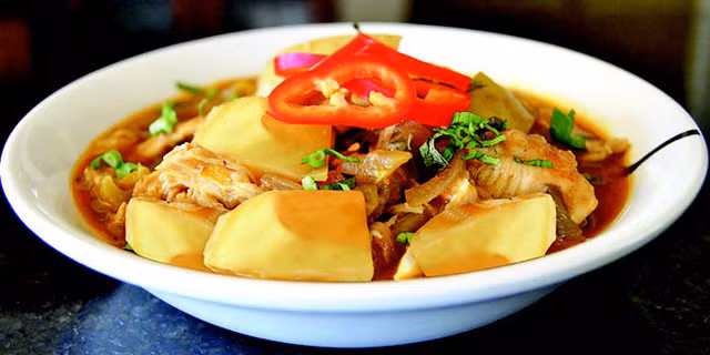 Nguoi thanh pho vao mua san dac san sam dat tu nui cao ve