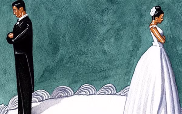 Ket hon duoc 2 thang, cap vo chong tre buoc phai ly hon