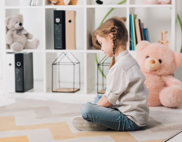 Tre em ngay nay tho lo va bat lich su, nguyen nhan tu dau?