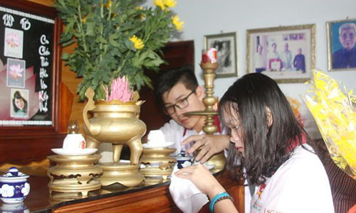 6 dieu gia chu phai biet khi ha chan nhang vao dem 30 Tet