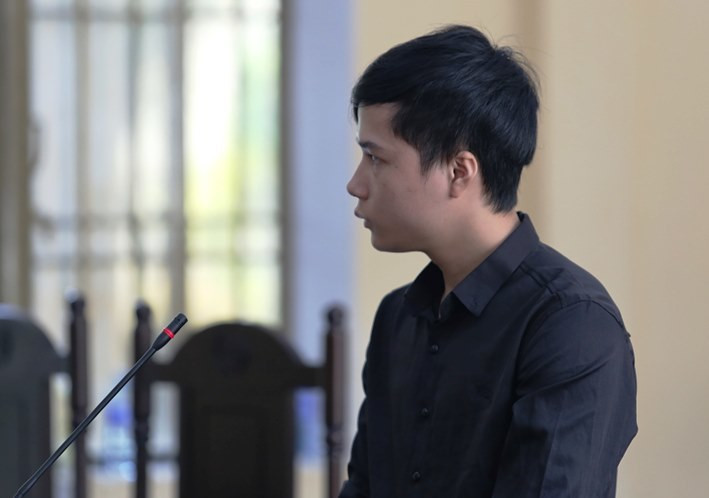 Kho chiu tieng phao no, ga trai dung cay cui danh chet nguoi-Hinh-2