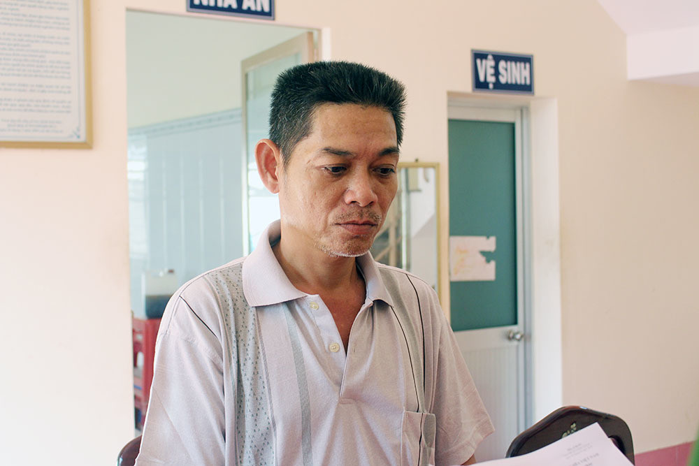 Khoi to ga chong tan doc giet 2 nguoi phu nu o chuong vit