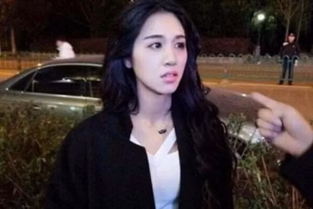 Xon xao gai xinh thue nguoi quay clip bi danh ghen de duoc noi tieng-Hinh-2