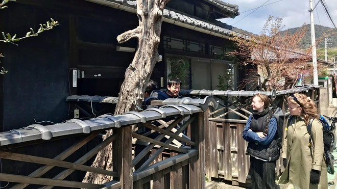 Hon 8 trieu can nha bo trong tai Nhat chua nhieu ngan tien bi mat