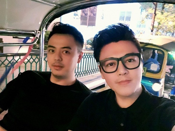 Nguoi anh ruot dien trai, giau co, thanh dat va doc than cua MC Tuan Tu