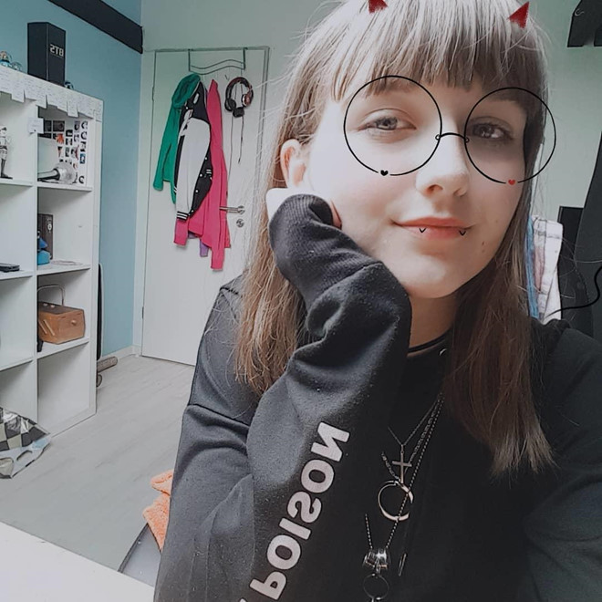 Trao luu phau thuat de giong anh 'song ao' tren mang xa hoi-Hinh-2